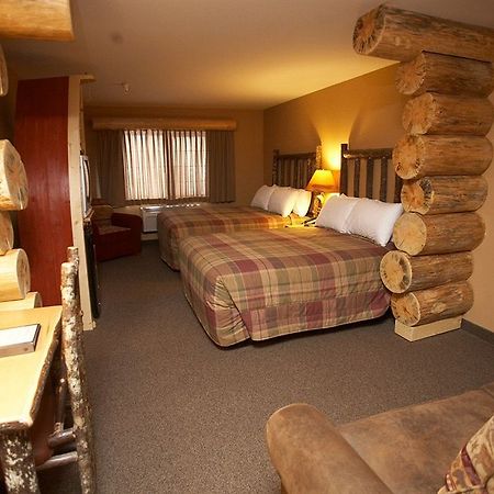 Whitefish Lodge And Suites Cross Lake Exterior foto