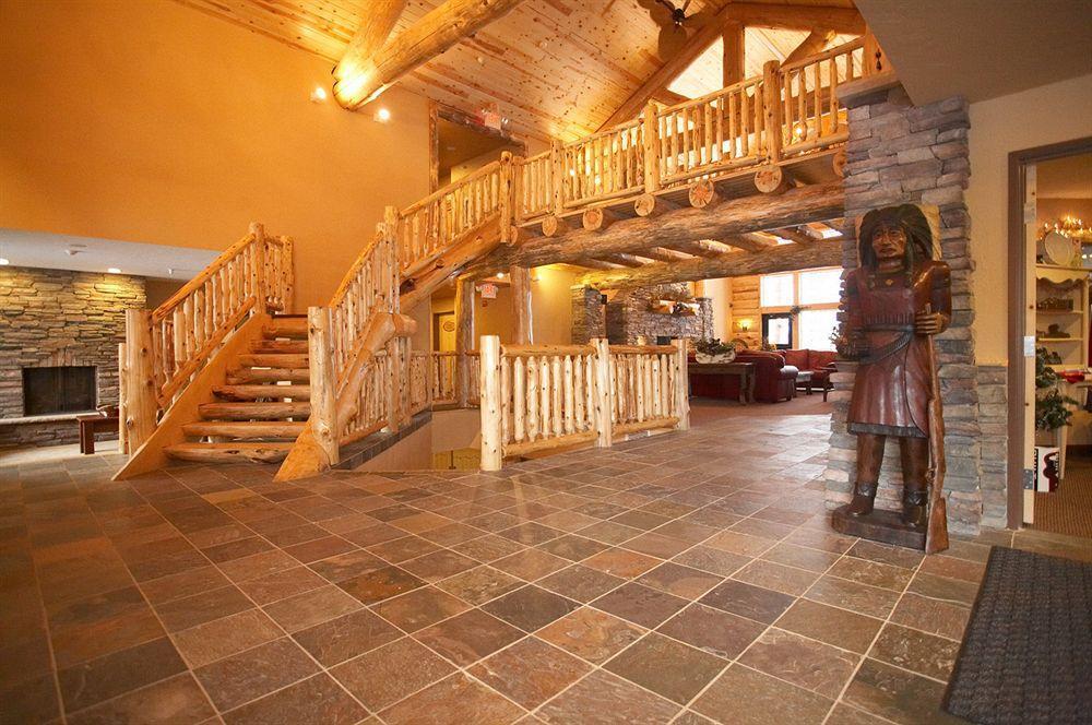 Whitefish Lodge And Suites Cross Lake Exterior foto